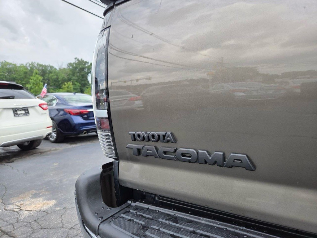 2013 Toyota Tacoma Image 26