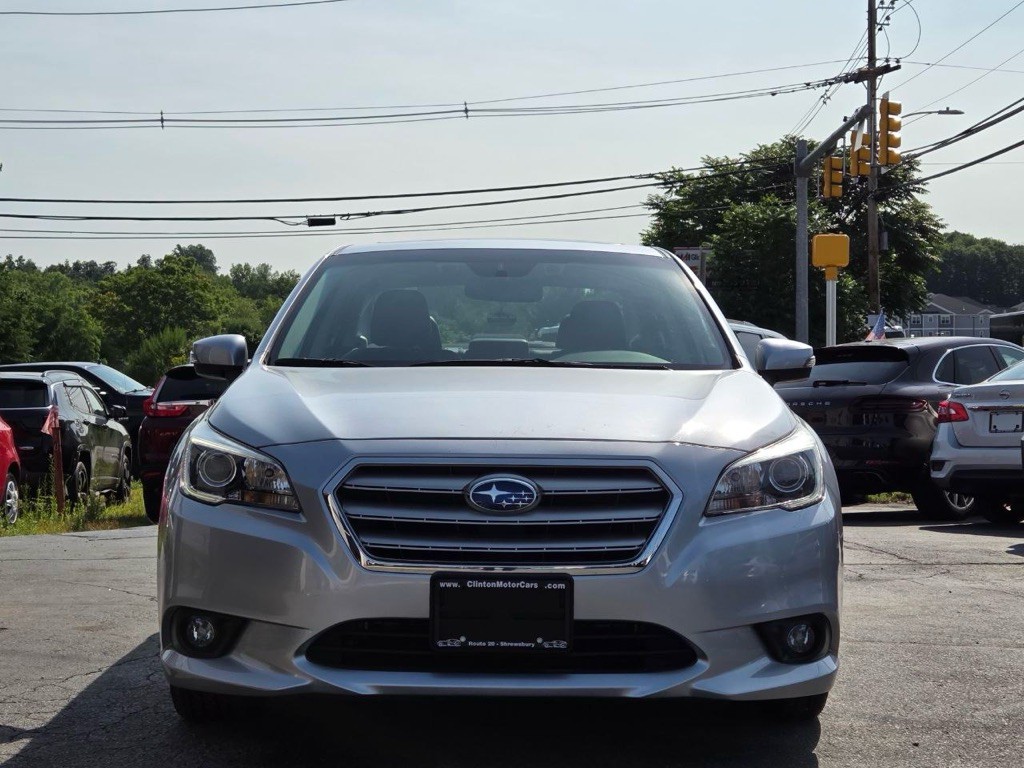 2015 Subaru Legacy Image 8