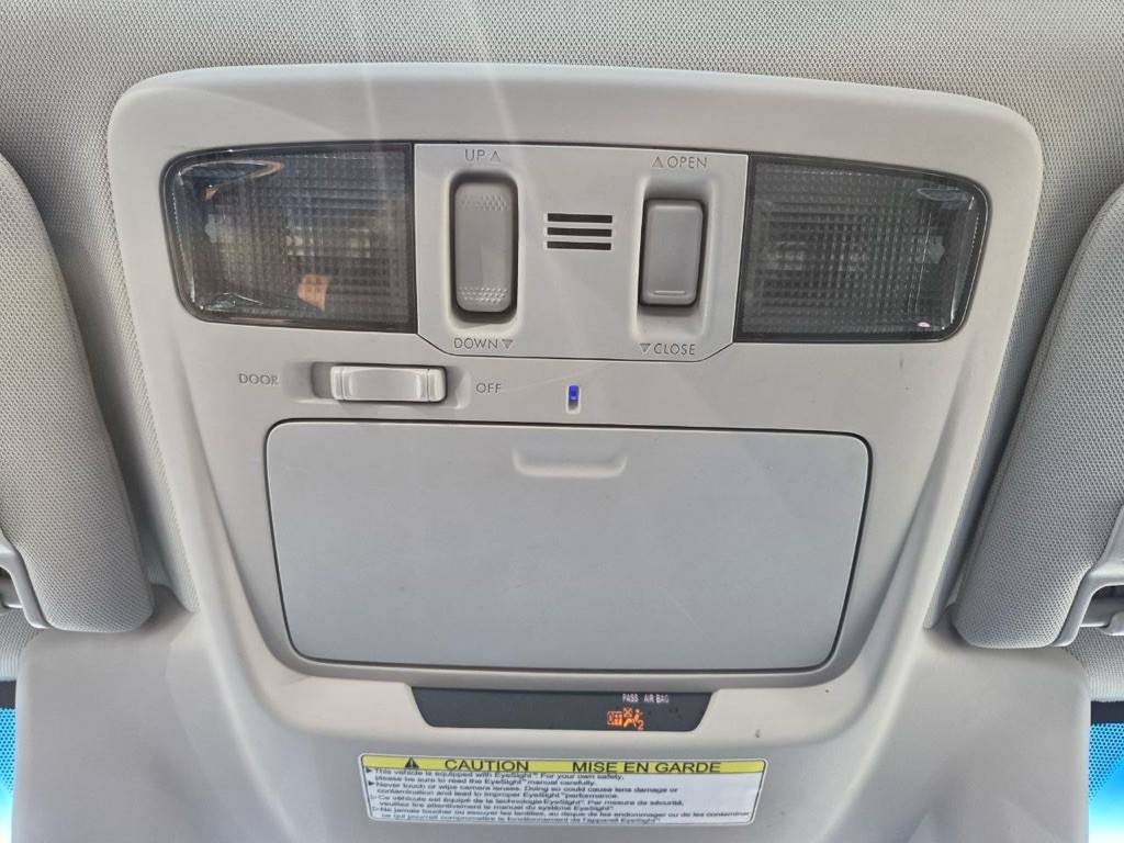 2015 Subaru Legacy Image 22