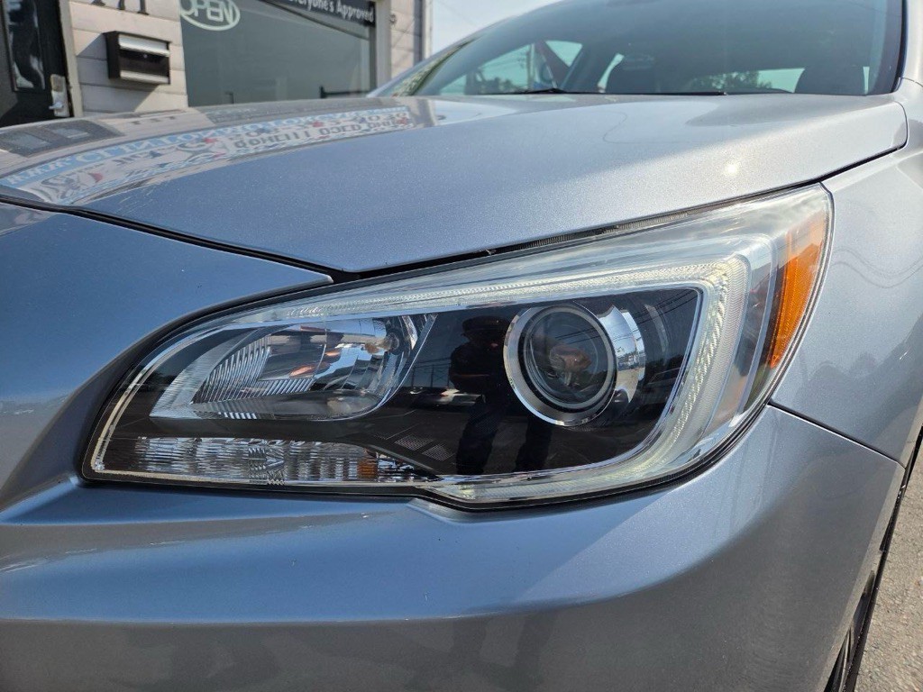 2015 Subaru Legacy Image 31