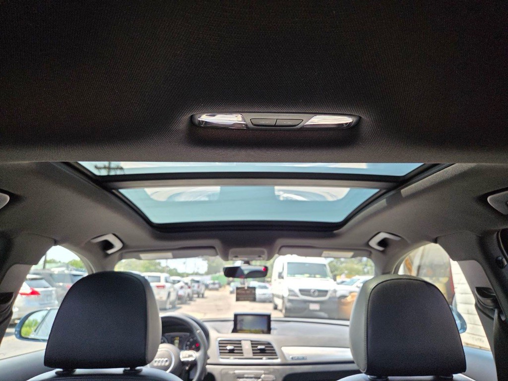 2018 Audi Q3 Image 16