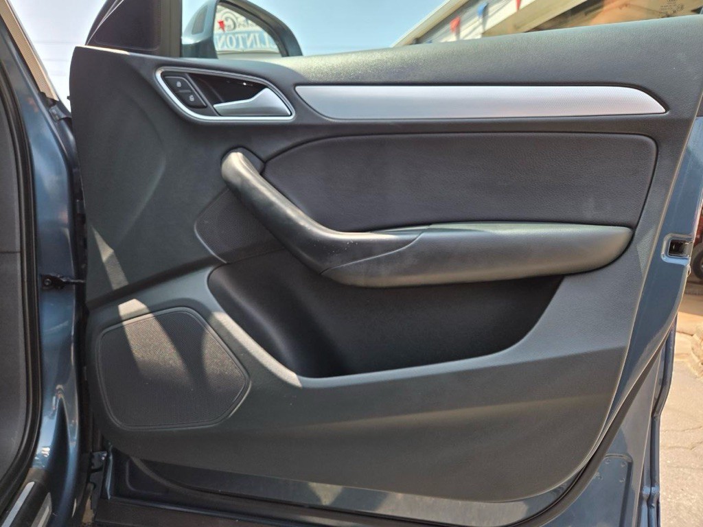2018 Audi Q3 Image 27