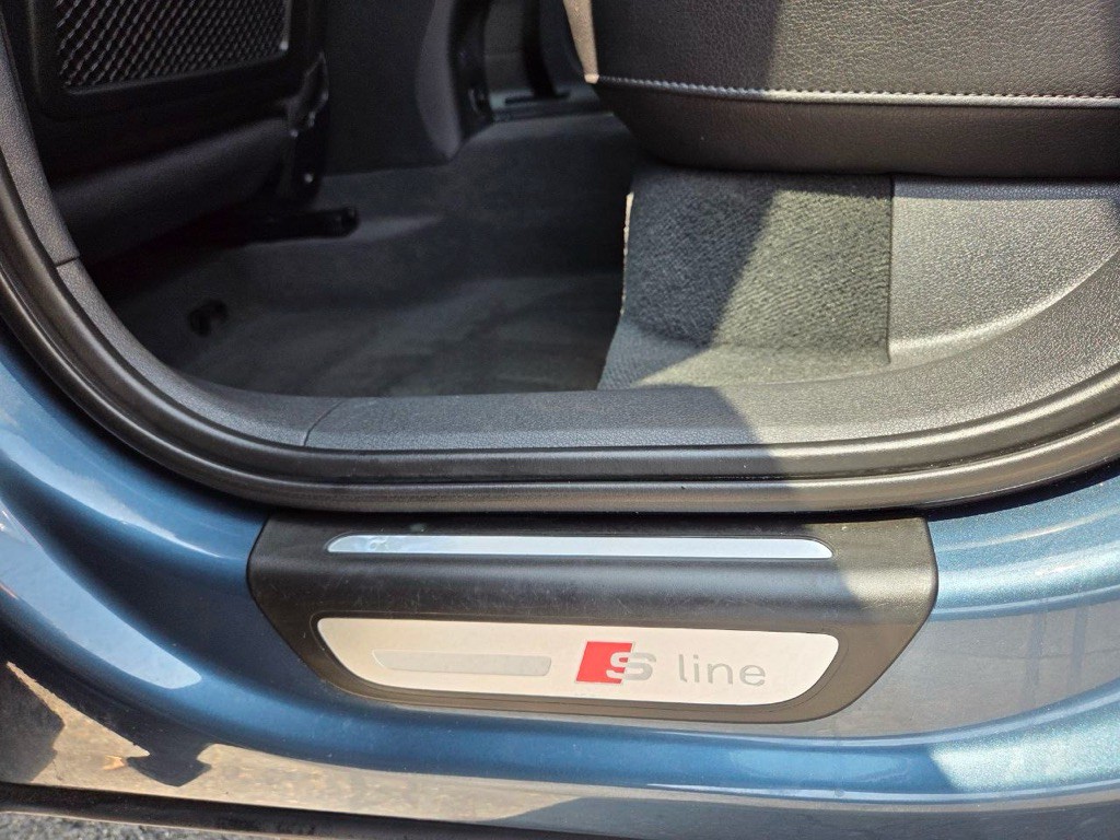 2018 Audi Q3 Image 30