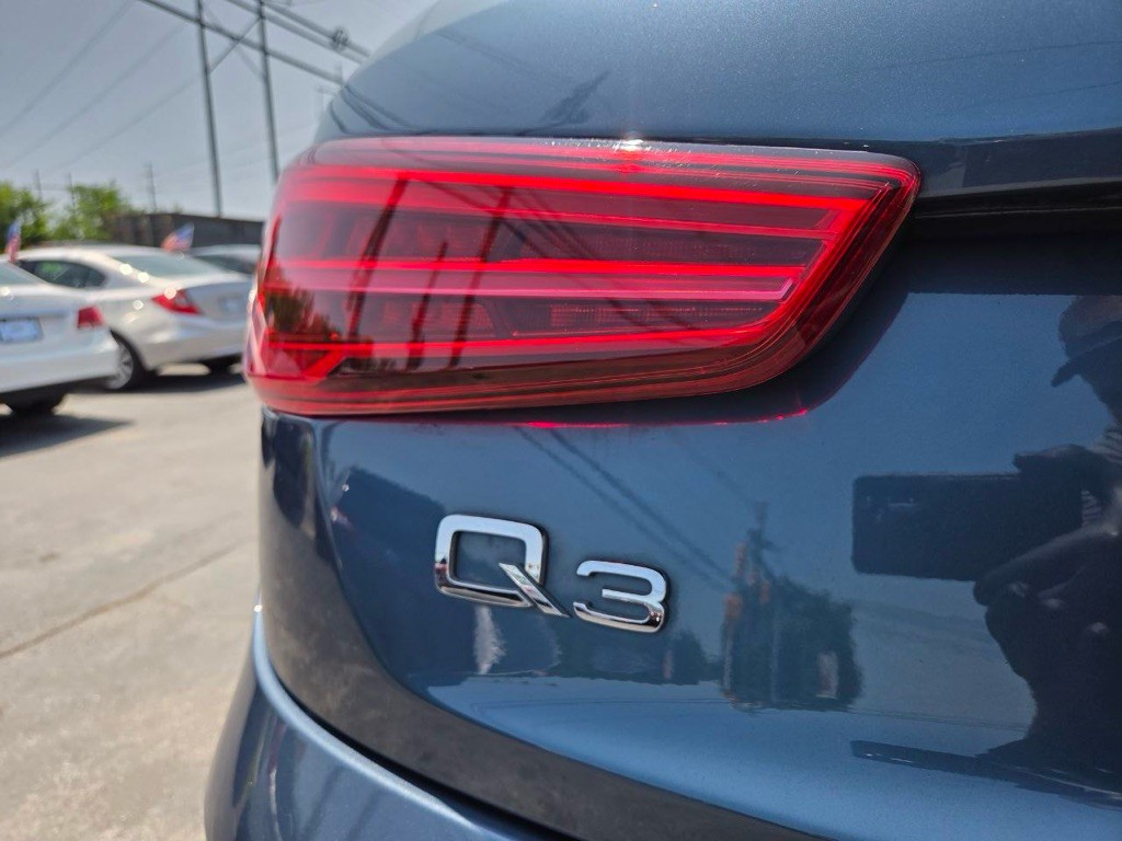 2018 Audi Q3 Image 34