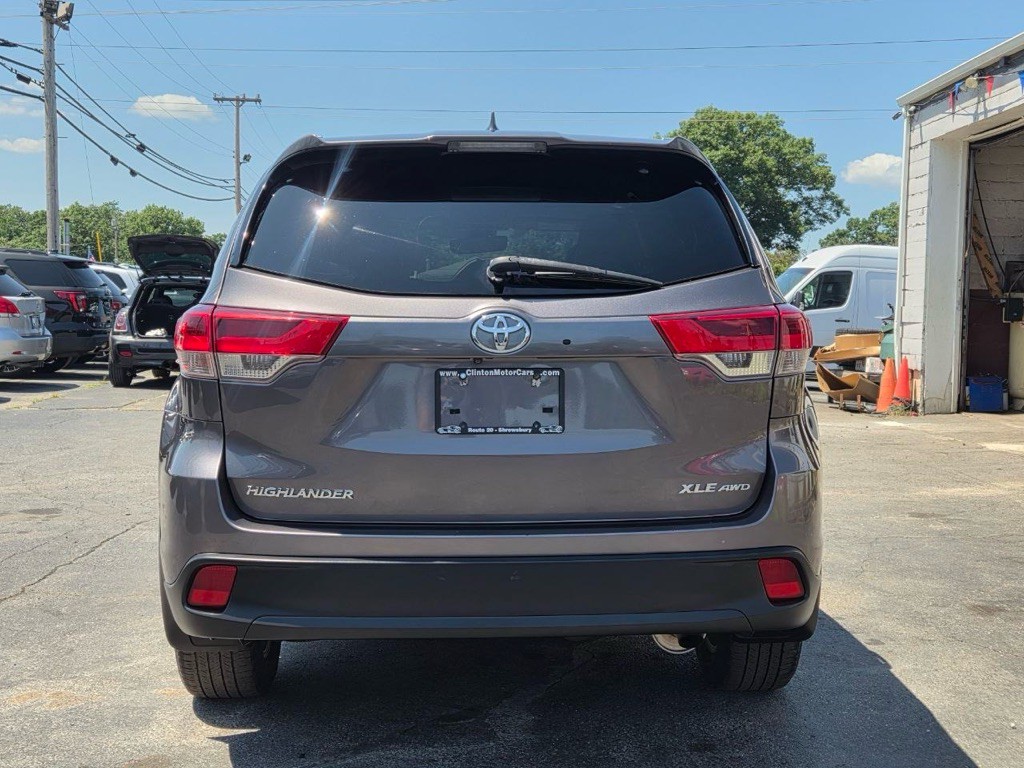 2019 Toyota Highlander Image 4