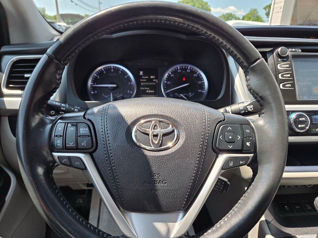 2019 Toyota Highlander Image 20