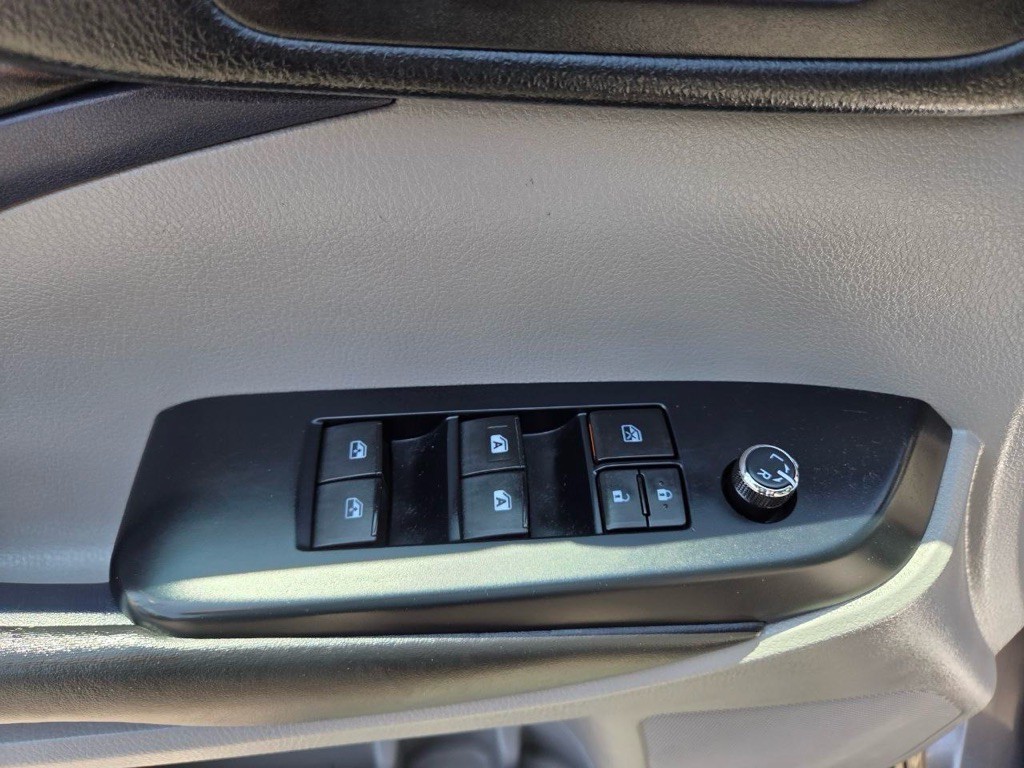 2019 Toyota Highlander Image 28