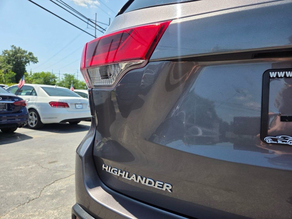 2019 Toyota Highlander Image 32