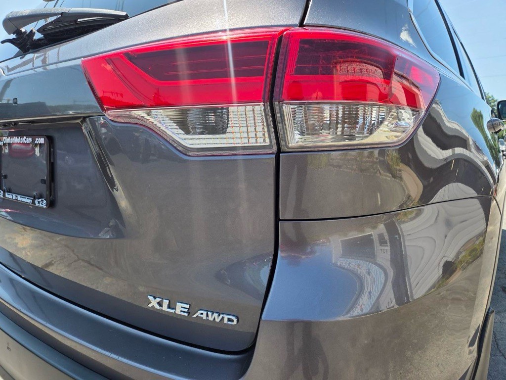 2019 Toyota Highlander Image 33