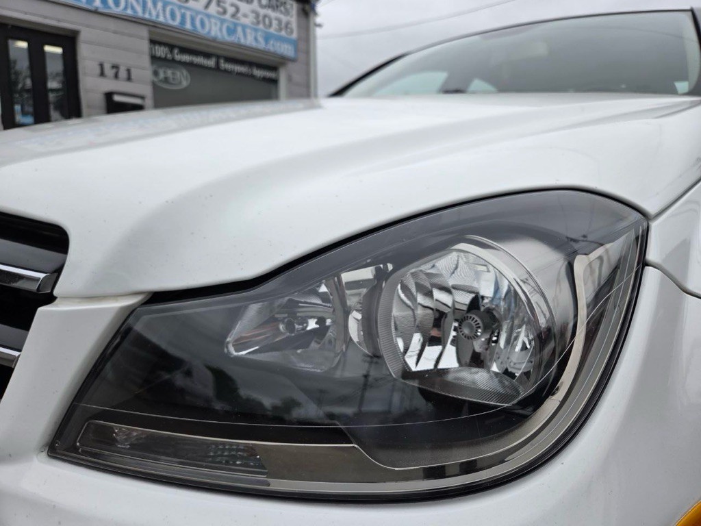 2014 Mercedes-Benz C-Class Image 27