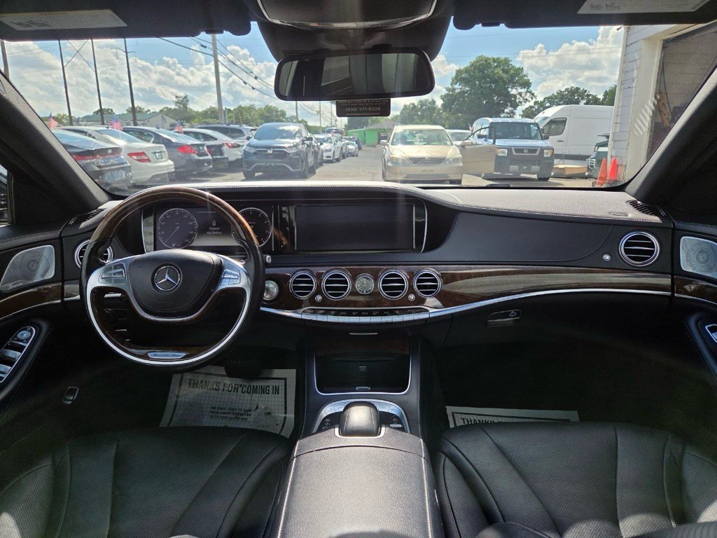 2014 Mercedes-Benz S-Class Image 14