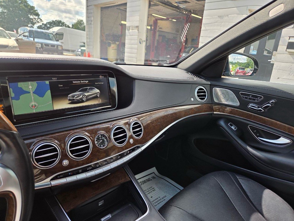 2014 Mercedes-Benz S-Class Image 15