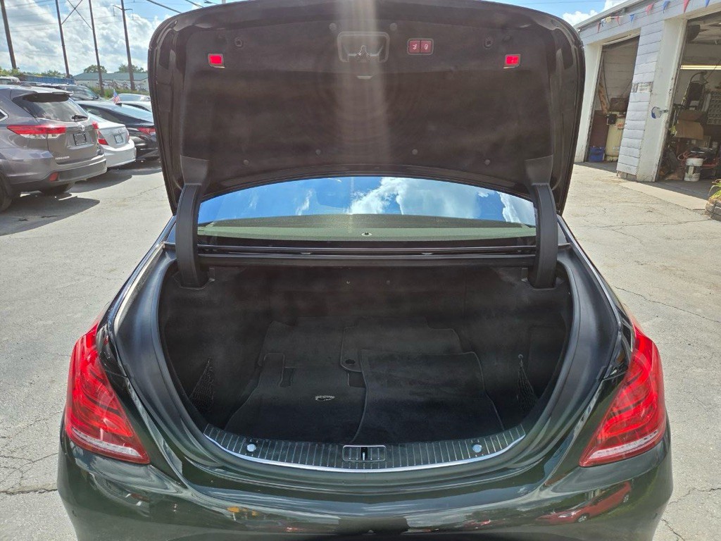2014 Mercedes-Benz S-Class Image 26