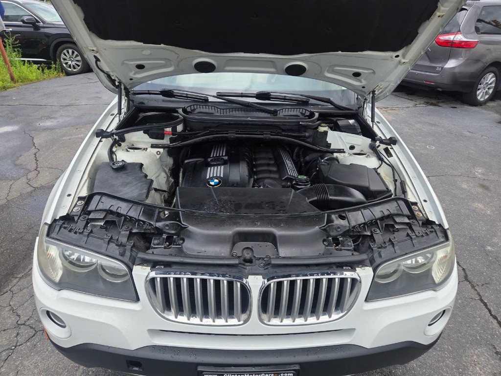 2010 BMW X3 Image 9