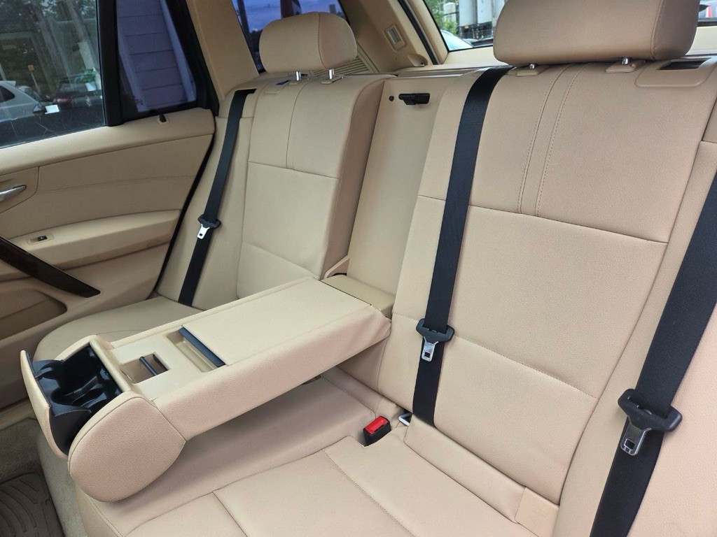 2010 BMW X3 Image 12