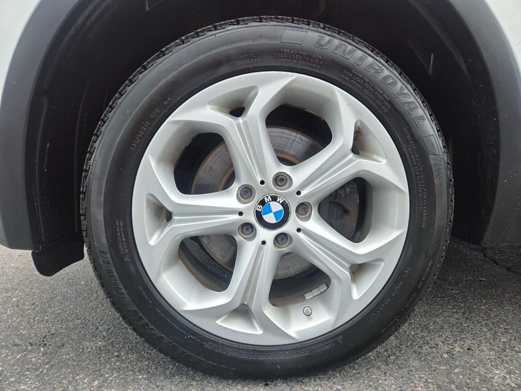 2010 BMW X3 Image 32