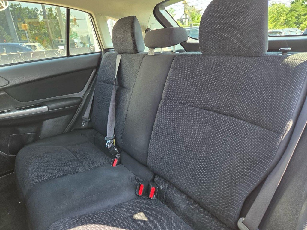 2015 Subaru Impreza Image 12
