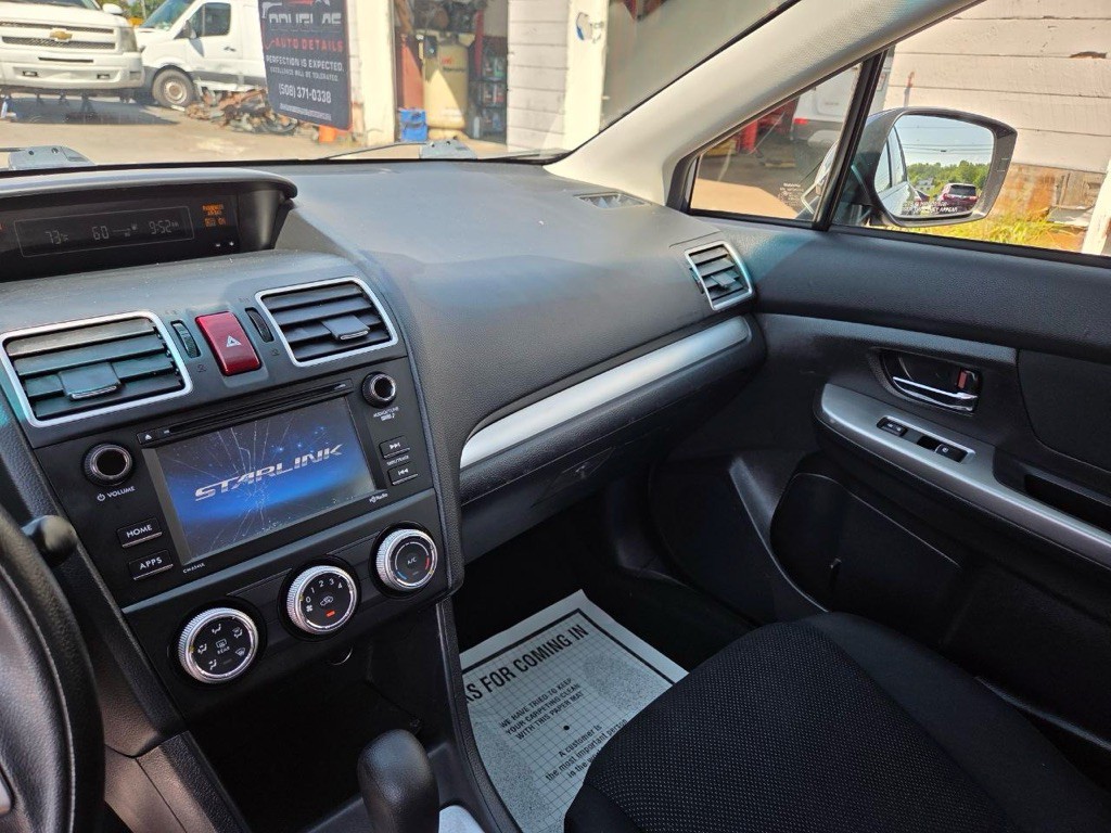 2015 Subaru Impreza Image 16