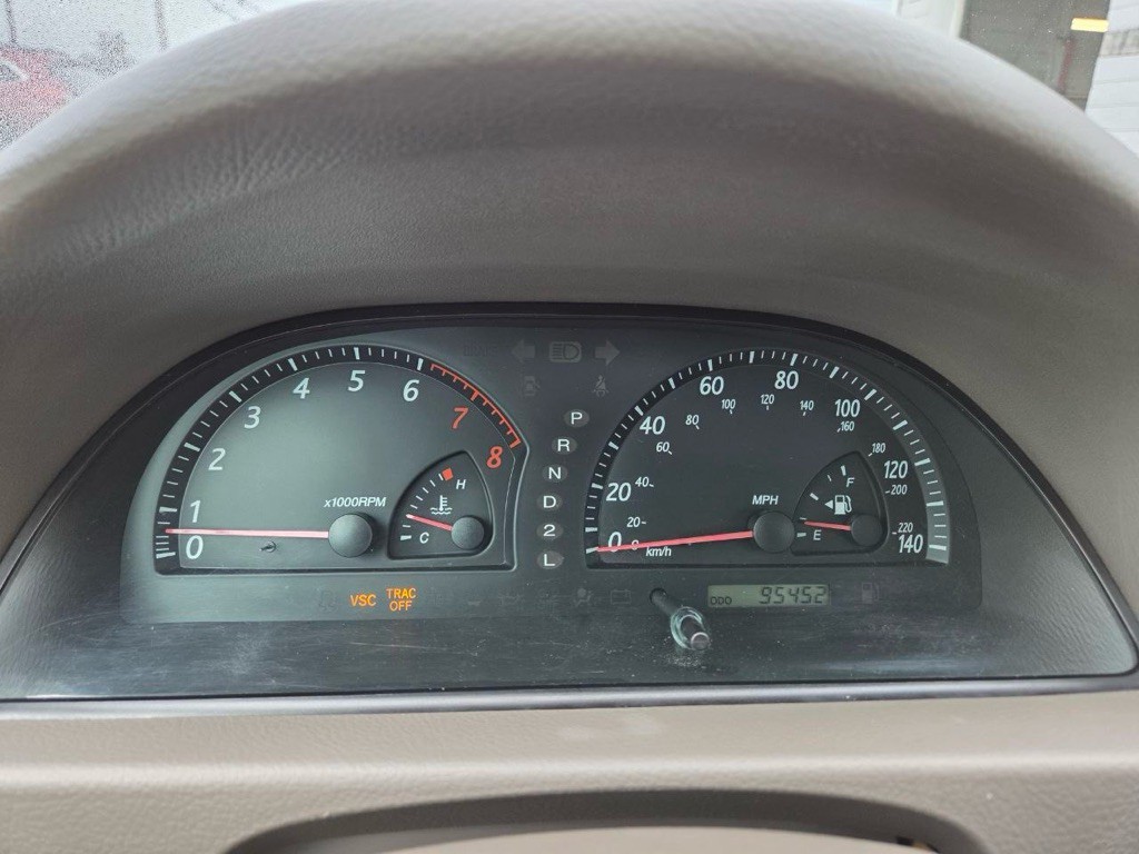 2002 Toyota Camry Image 18