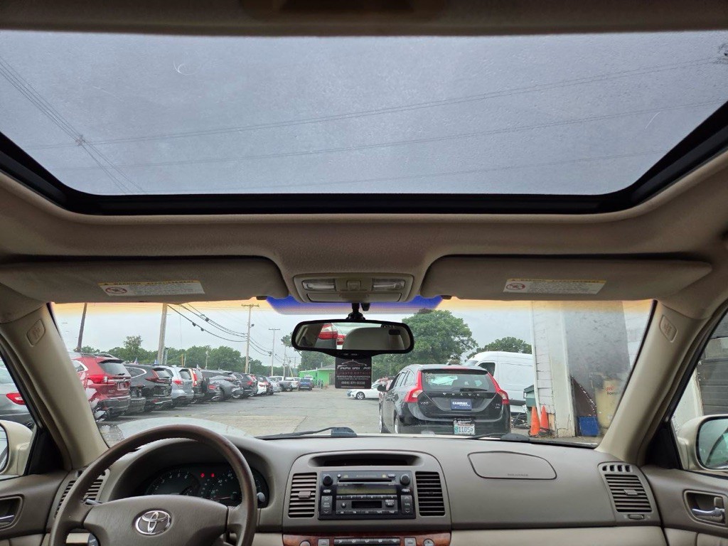 2002 Toyota Camry Image 21