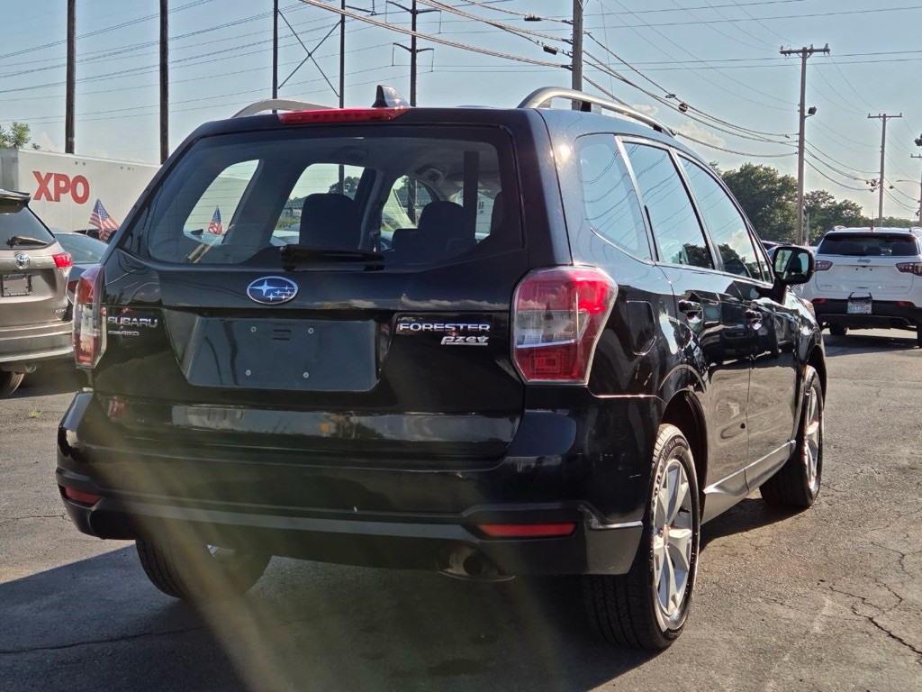 2016 Subaru Forester Image 5
