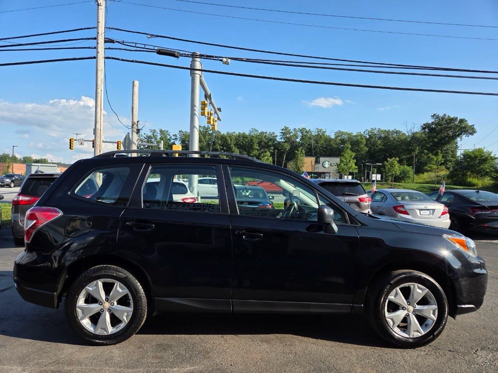 2016 Subaru Forester Image 6