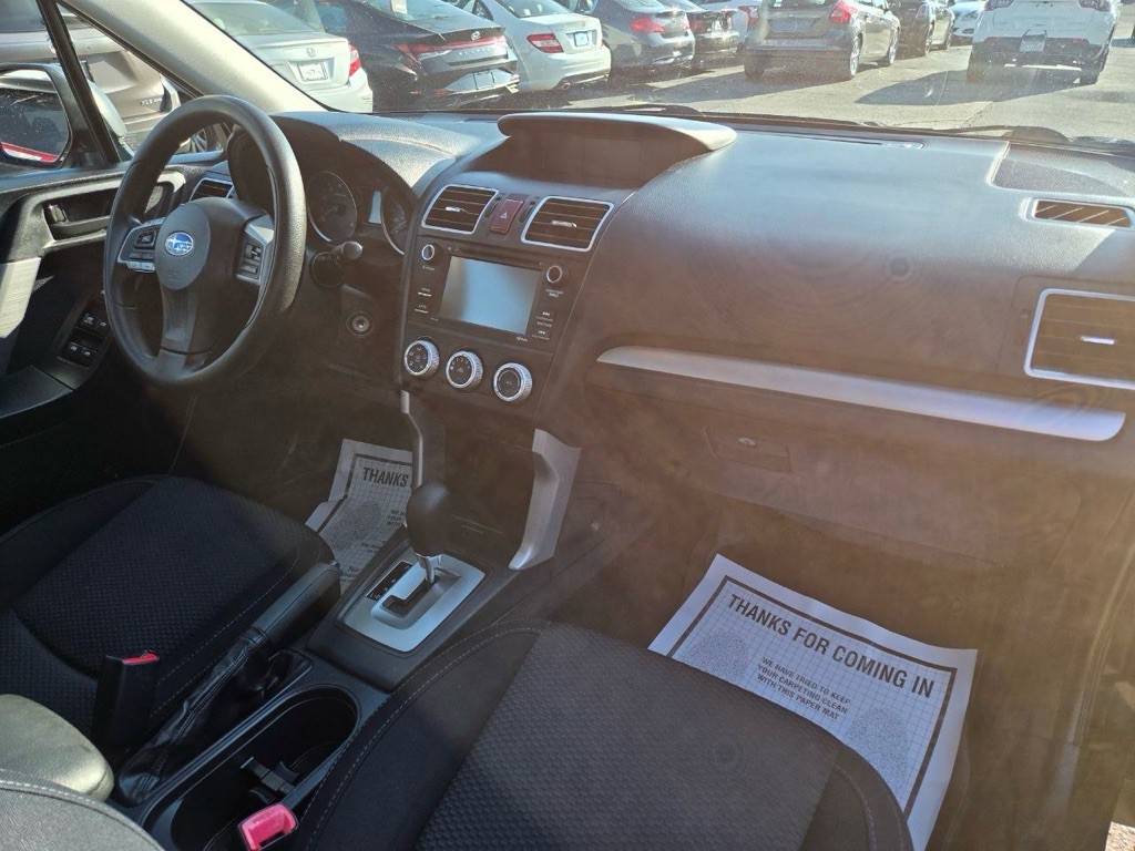 2016 Subaru Forester Image 10