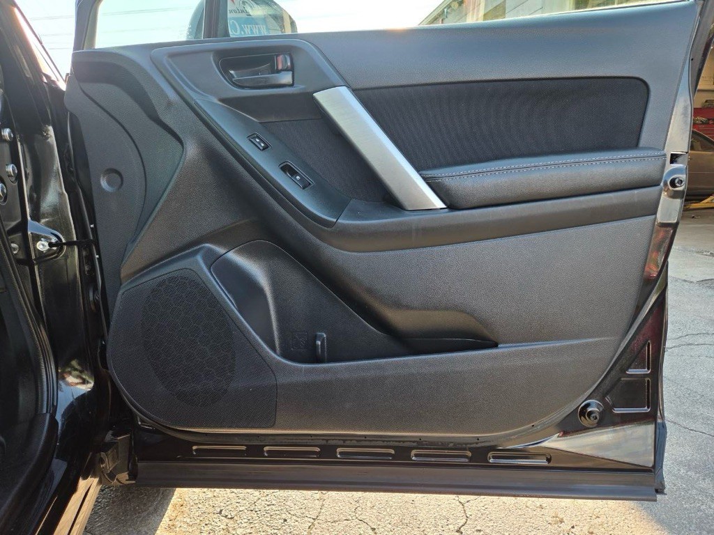 2016 Subaru Forester Image 19