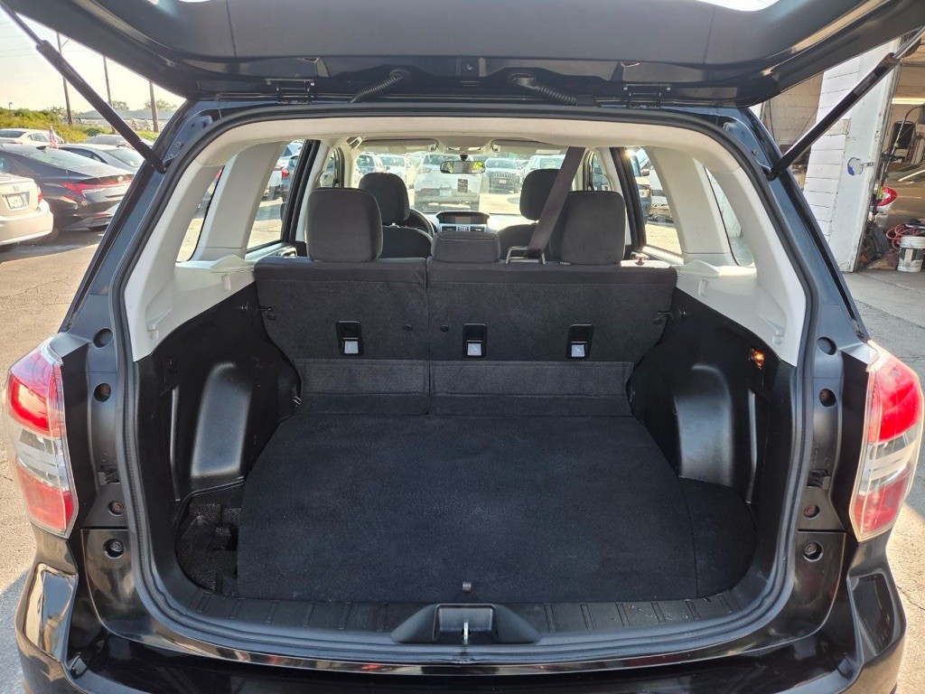 2016 Subaru Forester Image 20