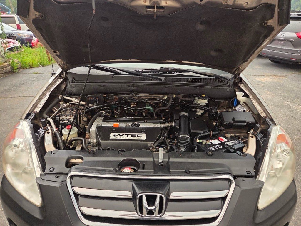 2005 Honda CR-V Image 9