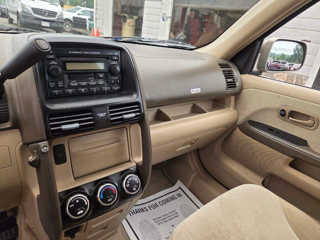 2005 Honda CR-V Image 16