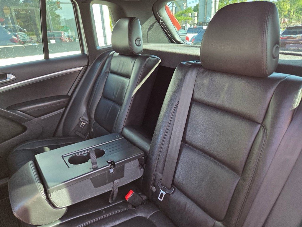 2014 Volkswagen Tiguan Image 12