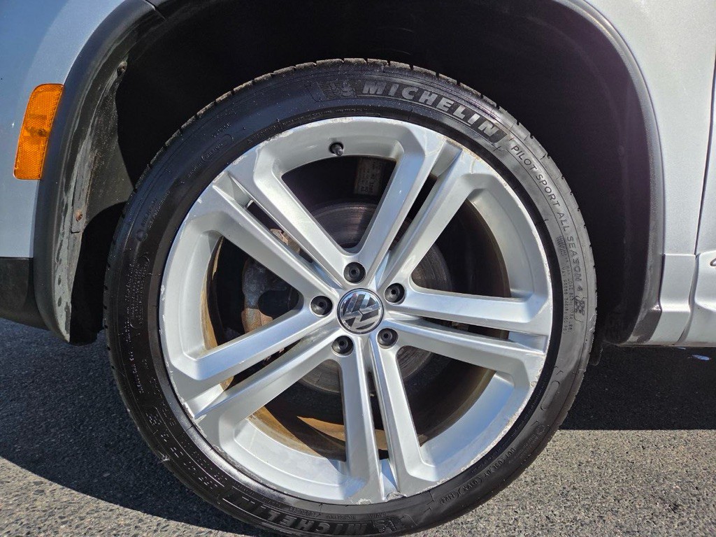 2014 Volkswagen Tiguan Image 32