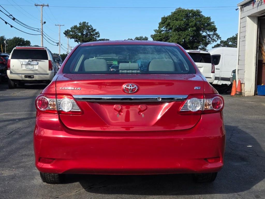 2013 Toyota Corolla Image 4