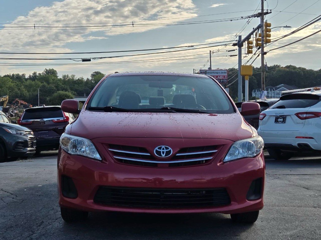 2013 Toyota Corolla Image 8