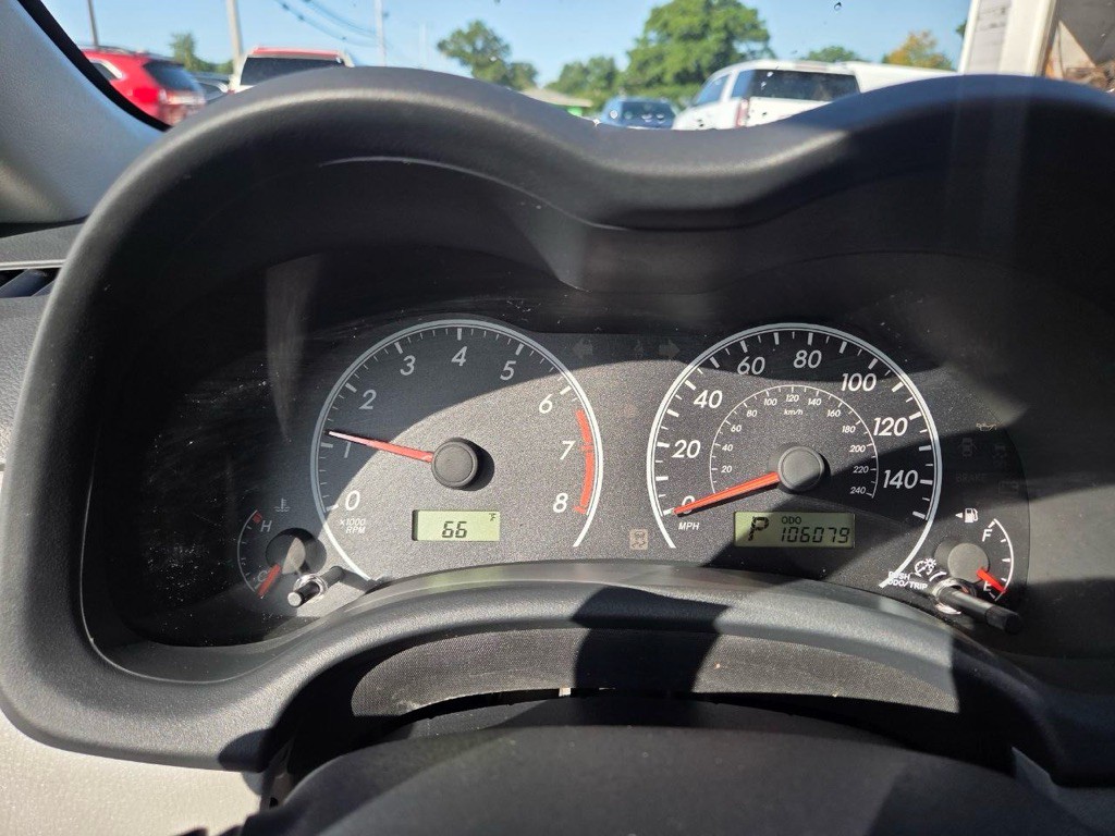 2013 Toyota Corolla Image 17
