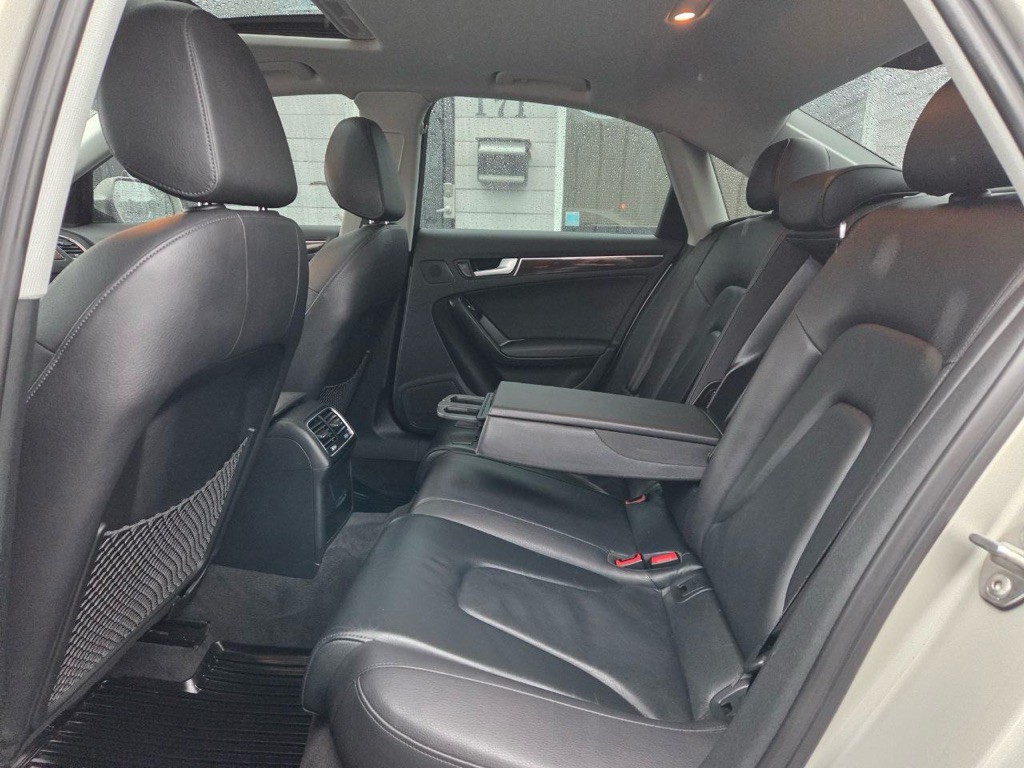 2015 Audi A4 Image 13