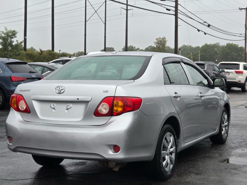 2010 Toyota Corolla Image 8