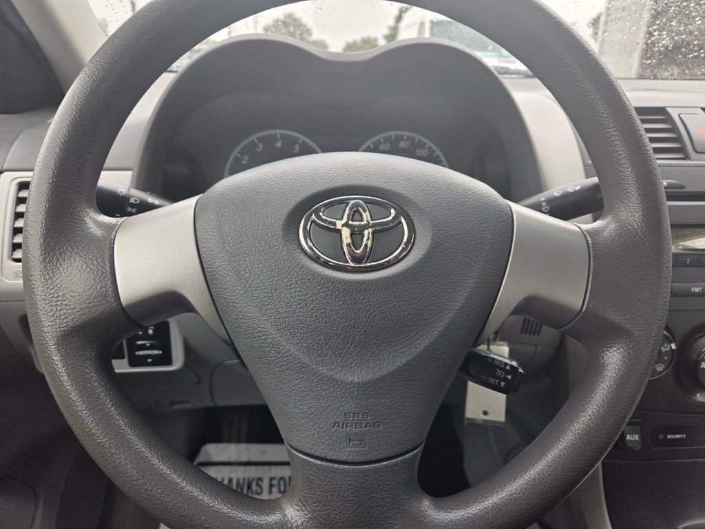 2010 Toyota Corolla Image 23