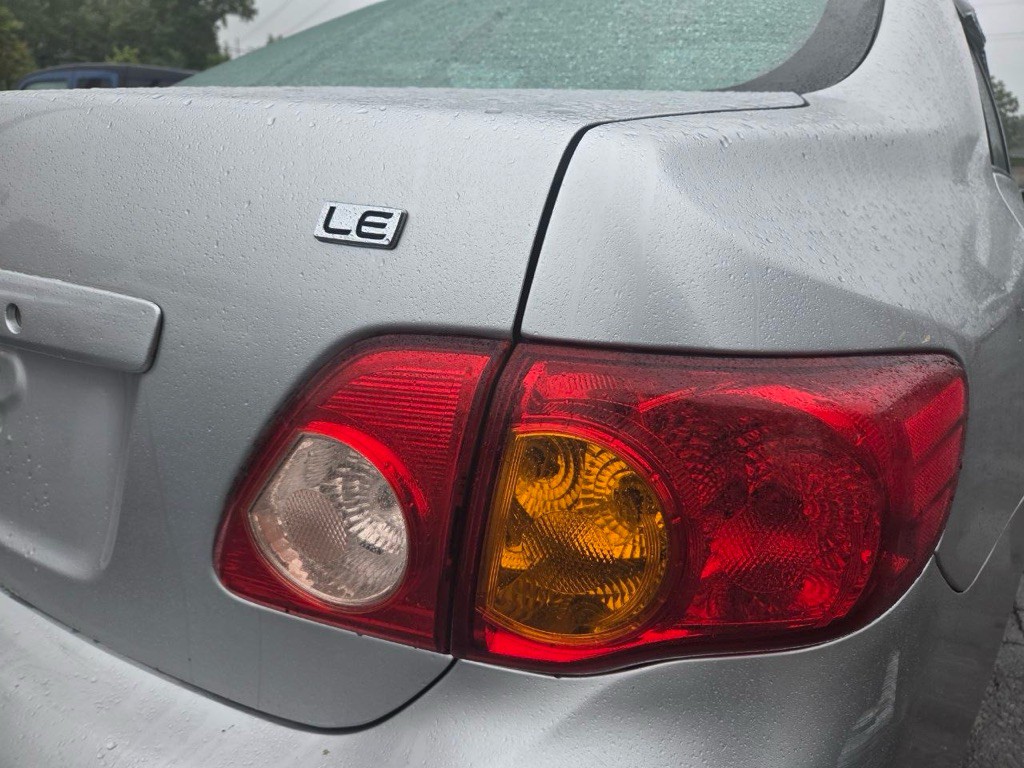 2010 Toyota Corolla Image 27