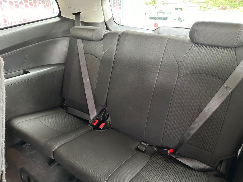 2012 Chevrolet Traverse Image 11
