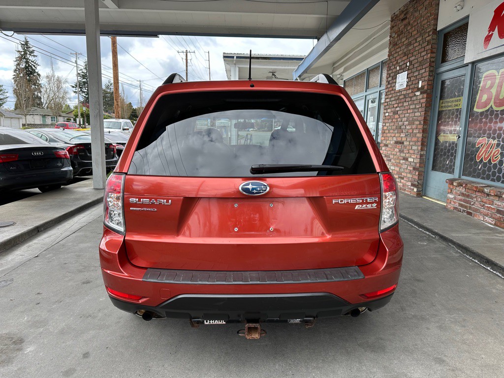 2010 Subaru Forester Image 5
