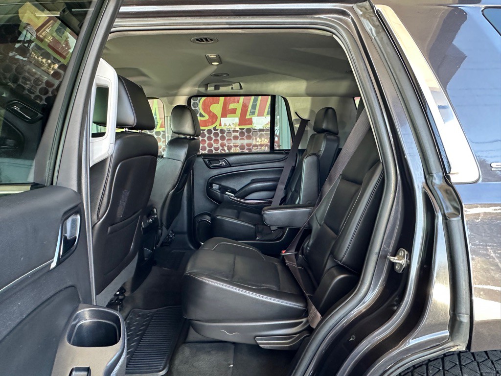 2015 GMC Yukon Image 9