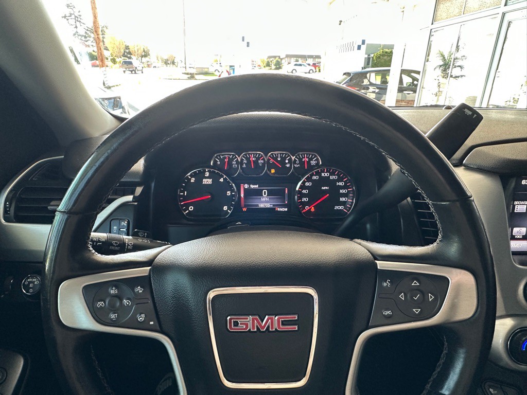 2015 GMC Yukon Image 18