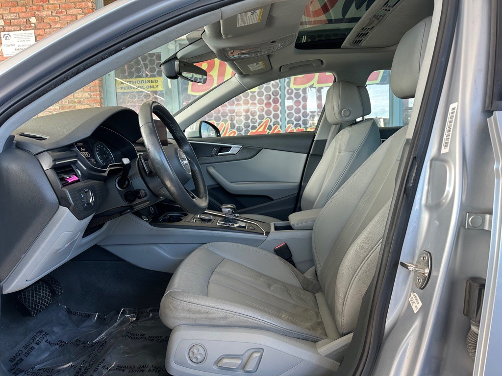 2017 Audi A4 Image 7