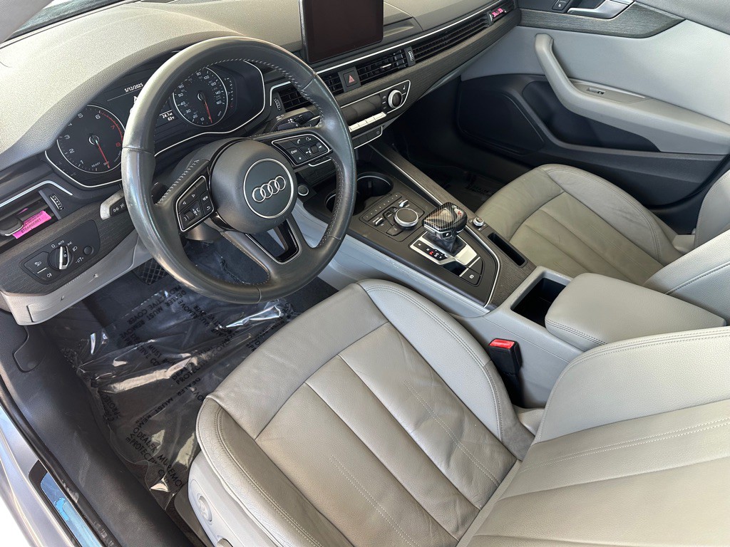 2017 Audi A4 Image 8