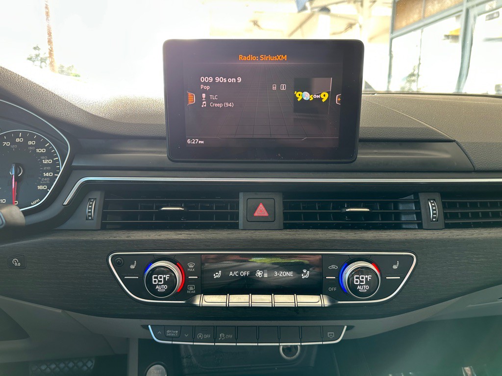 2017 Audi A4 Image 13