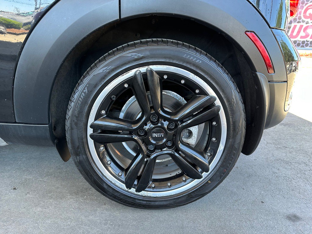 2016 MINI Cooper Image 19