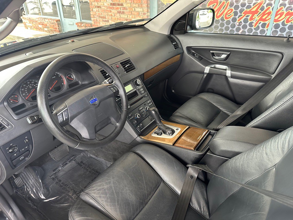2009 Volvo XC90 Image 8
