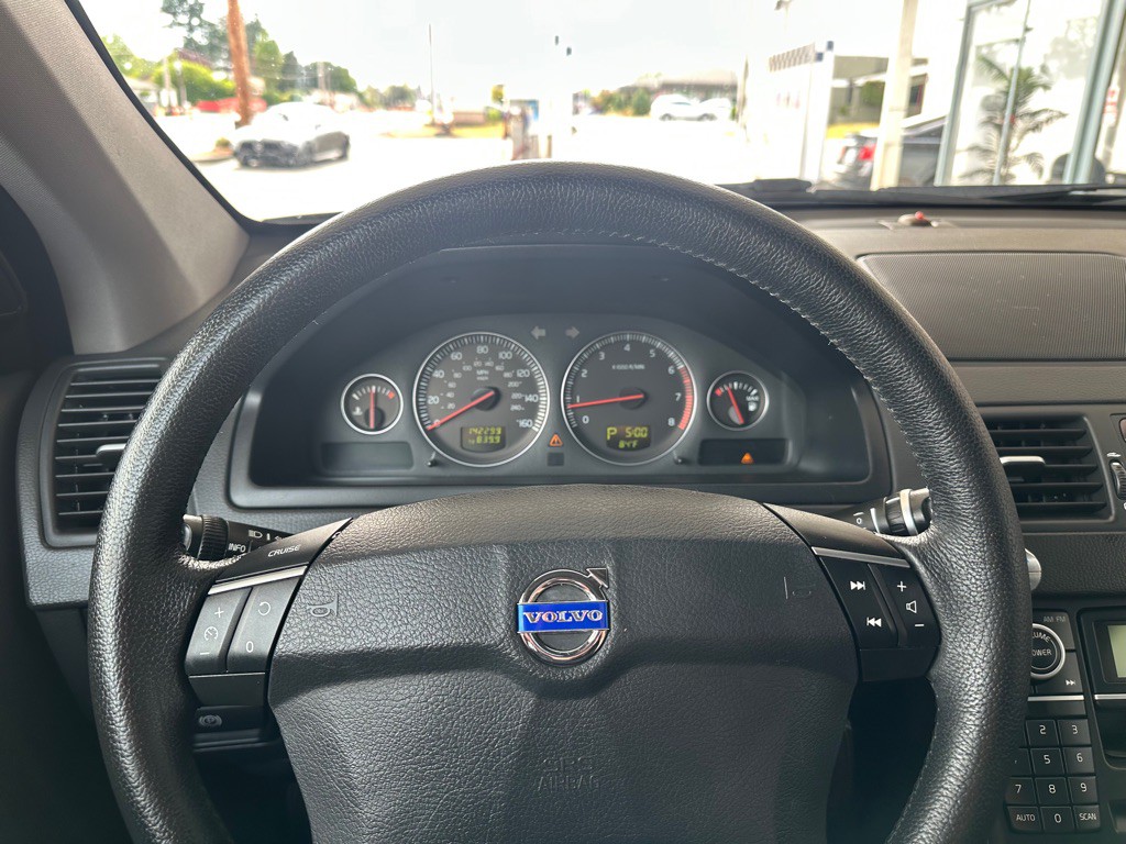 2009 Volvo XC90 Image 17